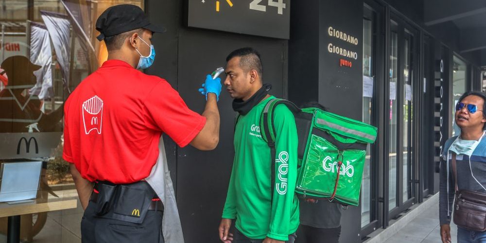 Menghargai pengorbanan pekerja B40 dan ekonomi gig melawan COVID-19